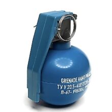Ručný Airsoft Granát P-67-M PRAXE NATO s kovovým práškom (záblesk).