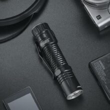 NITECORE EDC33 4000lm LED NiteLab UHi 20 MAX